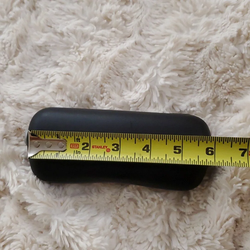 👓 Authentic Chanel Sunglassess Hard Case